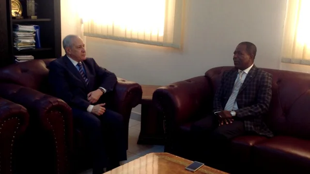 Coopération Militaire: La formation au menu des échanges entre Mathias Otounga Ossibadjouo et Mohamed-Antar Daoud