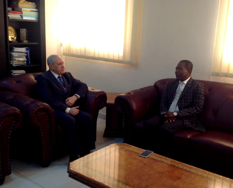 Coopération Militaire: La formation au menu des échanges entre Mathias Otounga Ossibadjouo et Mohamed-Antar Daoud
