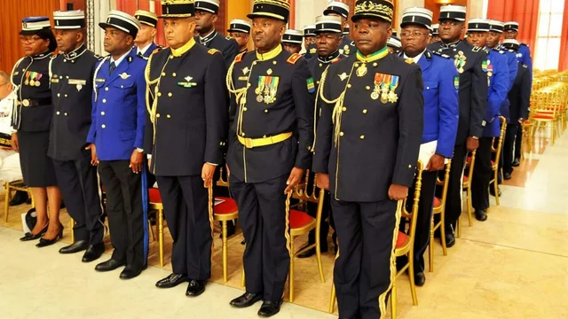Présentation de vœux de nouvel an au chef de l’Etat ALI BONGO ONDIMBA, chef suprême des armées, par les forces de défense et sécurité.