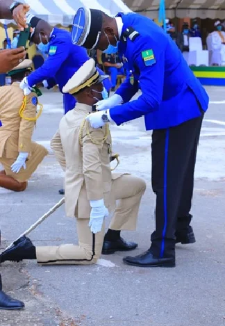 CEREMONIE DE BAPTEME ET REMISE DES EPAULETTES A LA 17EME PROMOTION DE L’ECOLE DES OFFICIERS DE LA GENDARMERIE NATIONALE