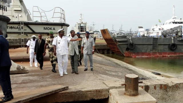 Défense Nationale / Visite des casernes : La base Navale de Port-Gentil en ouverture